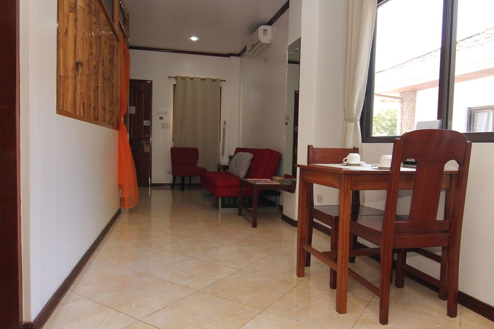 Greenyard Inn Manoc-Manoc Bagian luar foto