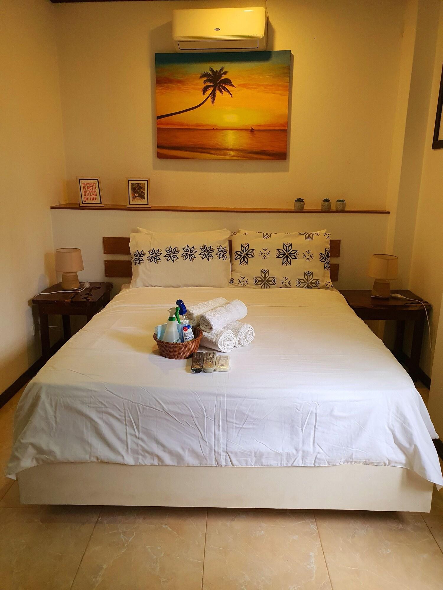 Greenyard Inn Manoc-Manoc Bagian luar foto