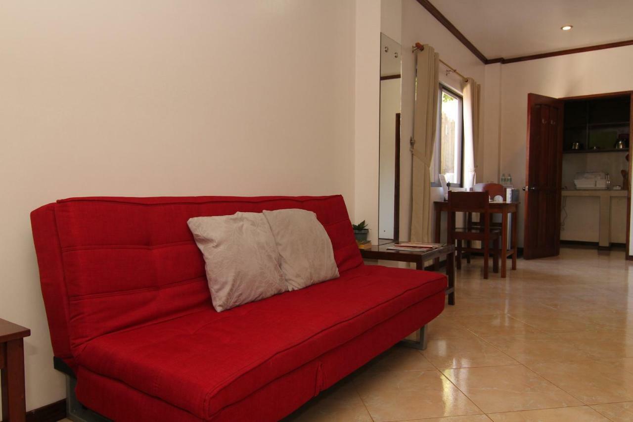 Greenyard Inn Manoc-Manoc Bagian luar foto